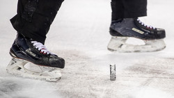 Gravierende Schäden im Dach: Eissporthalle in Wabern dicht