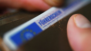 Autofahrer fordert Zivil-Streife in Fulda zu illegalem Rennen auf