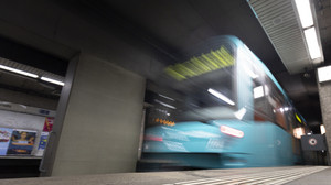 Frau stirbt nach Unfall mit U-Bahn in Frankfurt