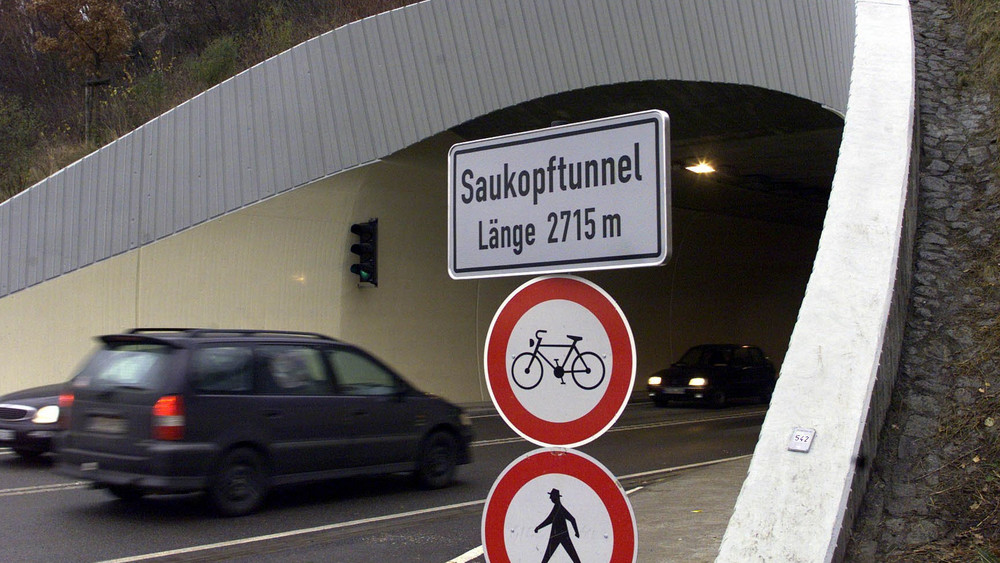 Die Einfahrt in den Saukopftunnel - in dieser Woche ist er nachts dicht