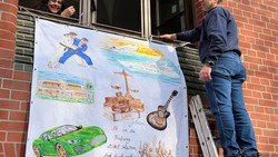 Abiplakate an Schulen motivieren vor dem Abitur