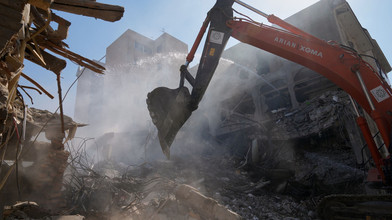Serie von Angriffen auf Ölinsel und Verkehrswege im Iran