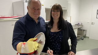 Braten, kochen, schmoren: Männerkochclub Gudensberg eröffnet im G1