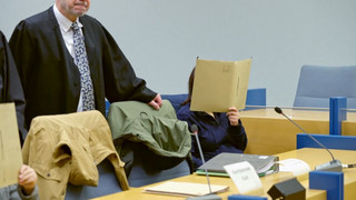 Kind jahrelang versteckt: Prozess gegen Mutter in Siegen vorerst unterbrochen