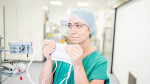 Frauen in der Chirurgie - Karriere mit Messer Mut