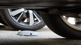 Erneut platte Autoreifen in Marburg - Staatsschutz ermittelt