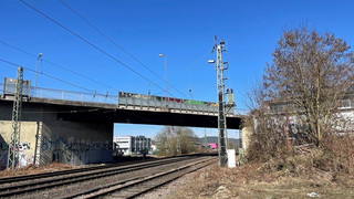 Brücke in Marburg-Nord wird abgerissen - Bahnverkehr betroffen