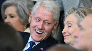 Epstein-Affäre: Clintons jetzt doch zur Aussage bereit