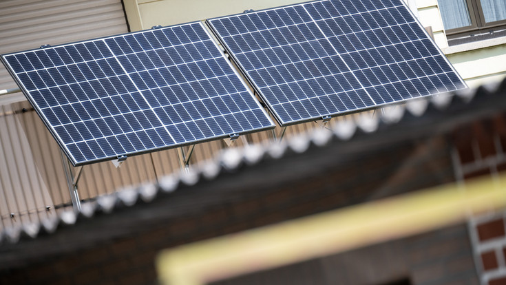 Mainz: Solarmodule an Haus brennen - Nachbar hilft