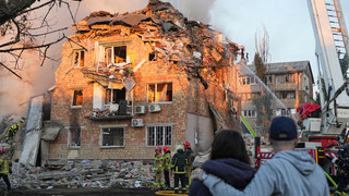 Viele Tote bei Luftangriffen - Kiew fordert neue Sanktionen