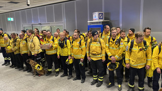 Emotionaler Einsatz in Türkei: Erdbeben-Retter in Frankfurt gelandet