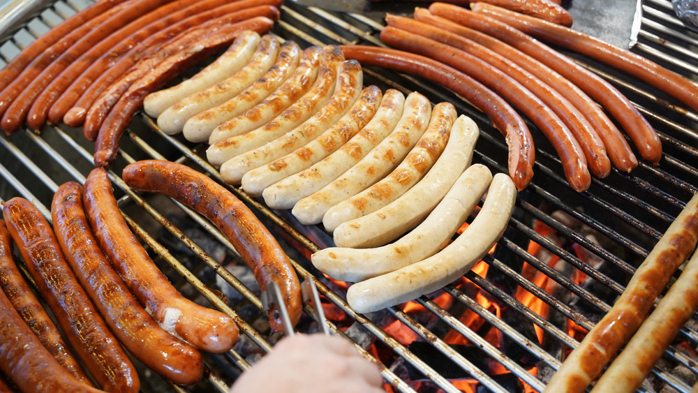 Die Fußball-EM und der heiße Sommer haben den Grillmarkt nicht ankurbeln können, so eine Studie des Instituts für Handelsforschung (Symbolbild). 