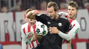 Immer wieder Kane: Bayern siegt im DFB-Pokal in Köln