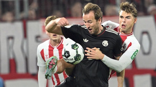 Immer wieder Kane: Bayern siegt im DFB-Pokal in Köln