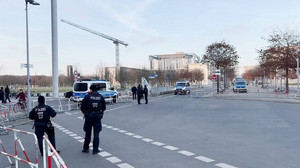 Ukraine-Beratungen legen Berliner Innenstadt lahm: Straßensperrungen und Umleitungen