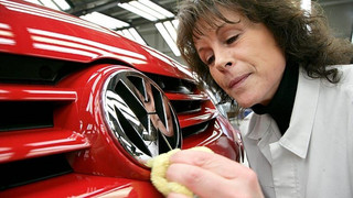 Volkswagen baut 100.000 Stellen ab: größter Umbau der Autoindustrie