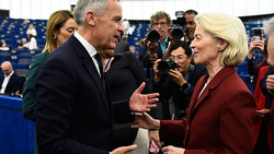 "Assoziierte Mitgliedschaft": EU-Abgeordneter fordert Substanz für Kanada-Angebot