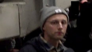 Krawalle gegen Stuttgart: Foto-Fahndung nach Eintracht-Anhängern