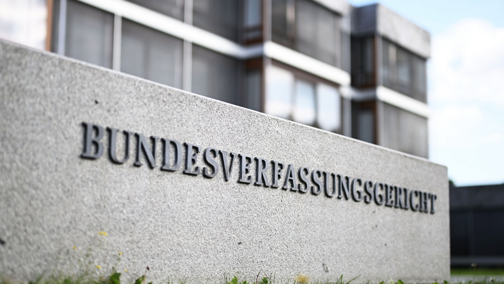 Schon länger kämpft die AfD um ihr Recht, Ausschussvorsitzende im Bundestag zu stellen. Bei Deutschlands höchsten Verfassungsrichtern konnte sie nun erneut keinen Erfolg verbuchen (Symbolbild).