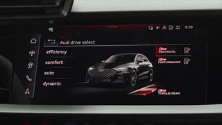 Audi RS 3 competition limited - Interieur - exklusives Design und ikonische Anzeigen