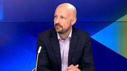 EU hat nicht genug unternommen, um Iran-Krieg zu beenden, sagt Europaabgeordneter Botenga zu Euronews