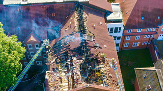 Ludwigslust: Flammen in Klinik fordern zwei Menschenleben