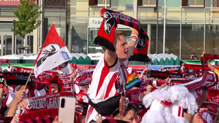 Trotz Finalfrust: Freiburg-Fans feiern ihre Helden