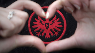 Vor 19.000 Zuschauern: Eintracht-Frauen holen 0:0 in München