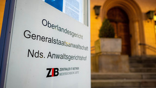 Razzia bei mutmaßlichen Rechtsradikalen in drei Bundesländern