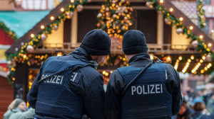 Innenminister Poseck ermutigt zum Weihnachtsmarkt-Besuch