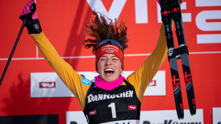 Erster deutscher Weltcup-Sieg: Armbruster jubelt in der NoKo