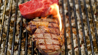 Stichflamme: Beim Grillen in Groß-Gerau wird ein Mann schwer verletzt