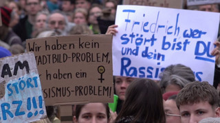 «Wir sind die Töchter» - Tausende protestieren vor CDU-Parteizentrale