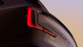 „Sonnenlichtdurchfluteter“ Innenraum - Innovative Interieur-Beleuchtung im neuen Volvo EX90