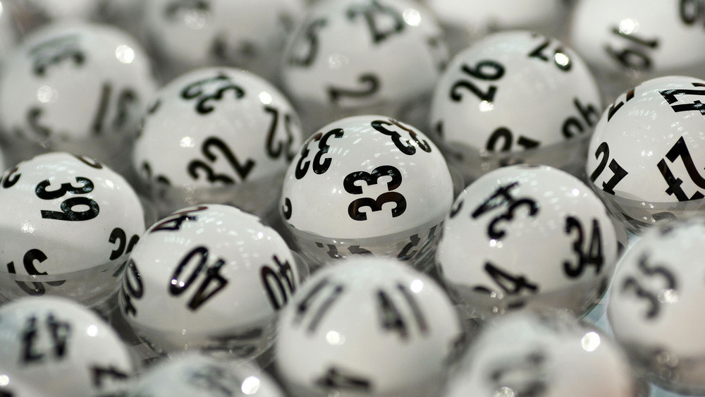 Bei den Lotto-Millionengewinnen waren die Hessen im Jahr 2023 weit vorne.