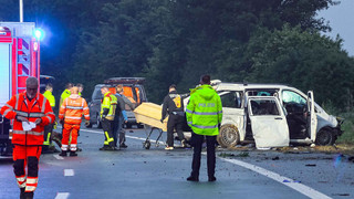 Schlaf am Steuer: Mögliche Unfallursache auf der A48