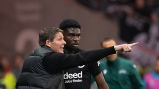 Öffentliches Training bei Eintracht Frankfurt: N'Dicka fehlt verletzt