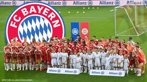 Ohne Musiala, mit Showeinlauf: Die Bayern präsentieren ihre Kader