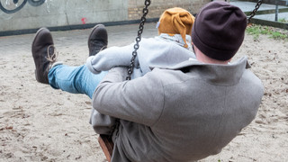 Vom Mann zum Vater: "Väterlotsen" sollen mit Erfahrung helfen