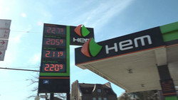 Kein Tempolimit trotz teurem Sprit: Reiche setzt auf andere Entlastung