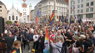 Nach Terroranschlag in Berlin: 4.000 bei Münchner Mahnwache