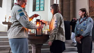 Ökumenische Feier am Sonntag: Friedenslicht in Fulda ausgesandt