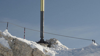  Zugspitze: Goldenes Kreuz zurück auf dem Berg