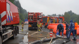 «Starker Wind wäre Worst-Case-Szenario»: Feuer aus Belgien - Weiter Bangen auch in NRW 