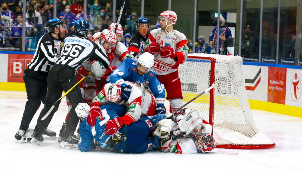 In der vergangenen Saison trafen die Kassel Huskies und der EC Bad Nauheim im Viertelfinale noch direkt aufeinander.