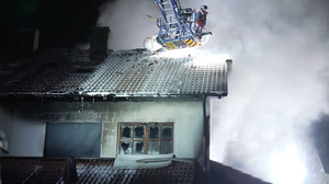 Oberbayern: Männerleiche in brennendem Wohnhaus gefunden