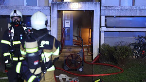 Kellerbrand in Rostock: Acht Menschen im Krankenhaus