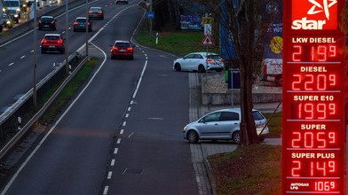 Bundestag beschließt Spritpaket - kommt bald ein weiteres?