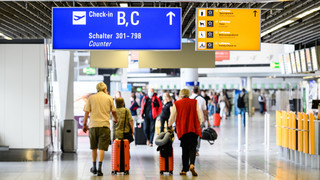 Frankfurter Flughafen erhöht Entgelte ab 2025: Fliegen wird teurer