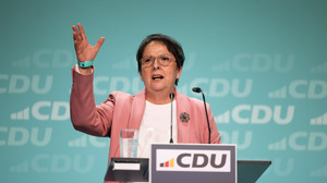 Boris Rhein kritisiert Grüne bei kleinem Parteitag